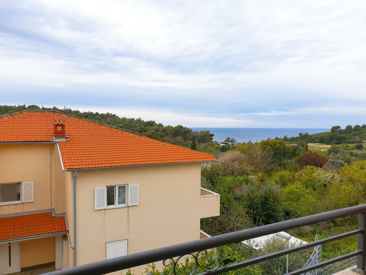 Apartment Oliva Yourcroatiaholiday プレマントゥーラ エクステリア 写真