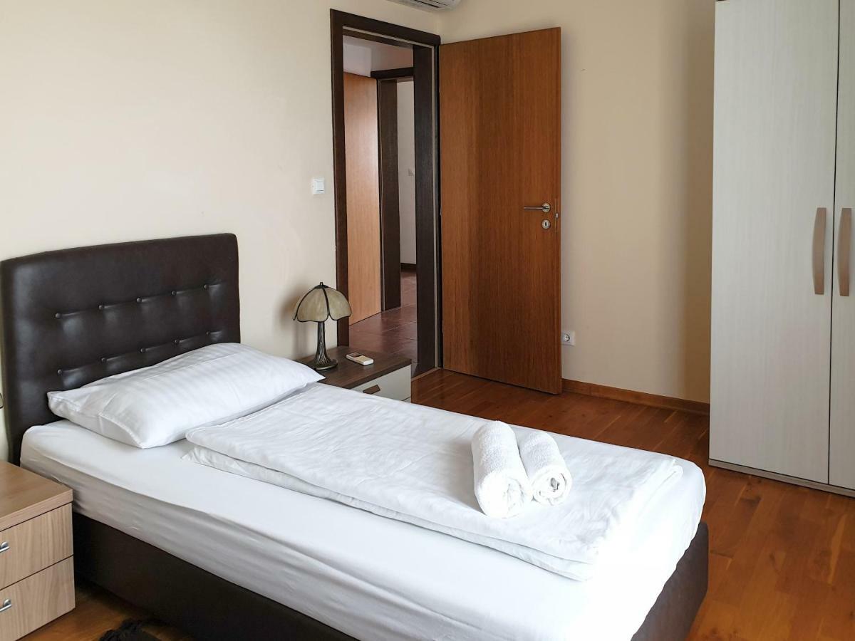 Apartment Oliva Yourcroatiaholiday プレマントゥーラ エクステリア 写真